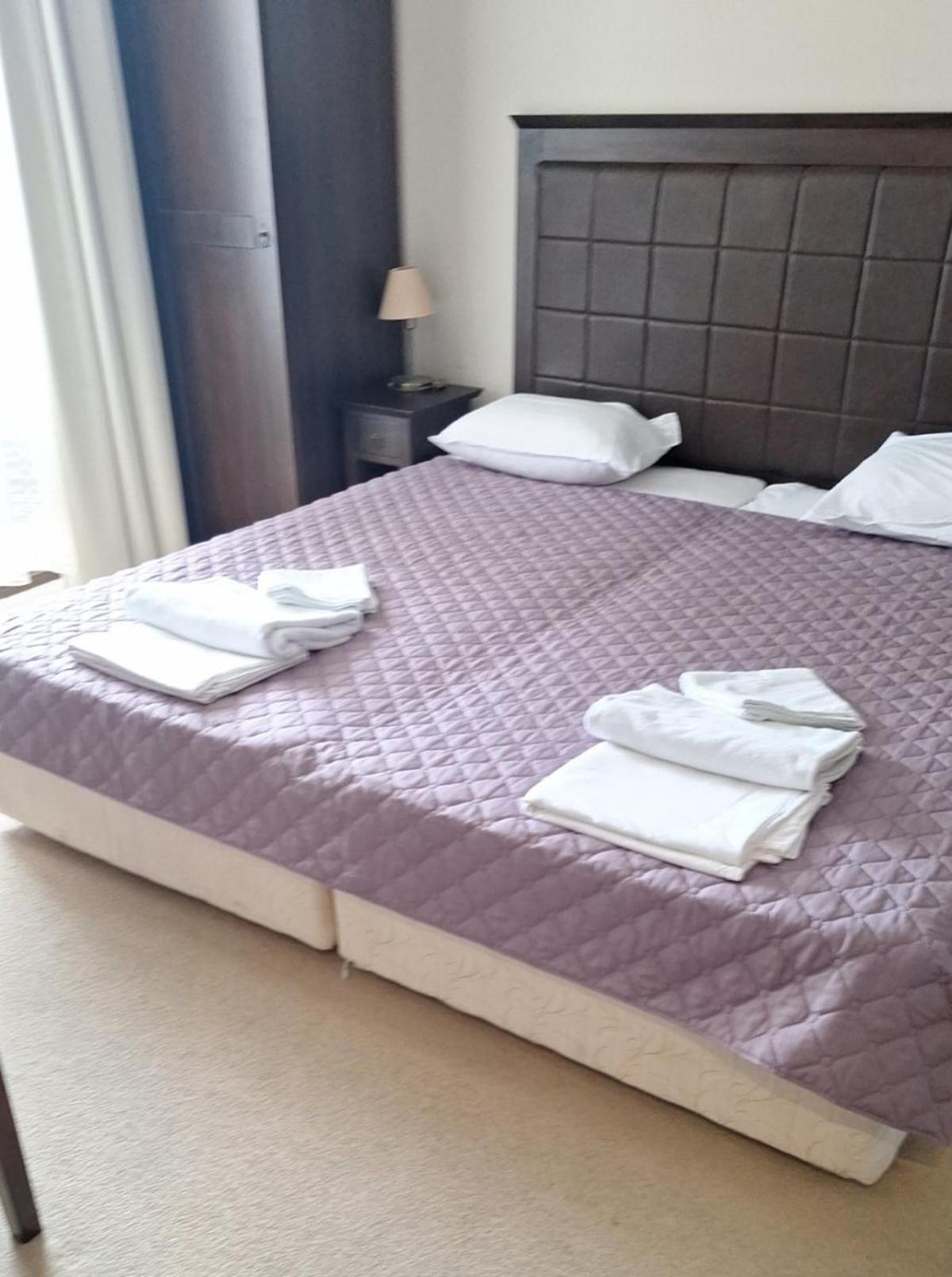 Arendo Sea Apartment In Barcelo Pantai Sunny Luaran gambar